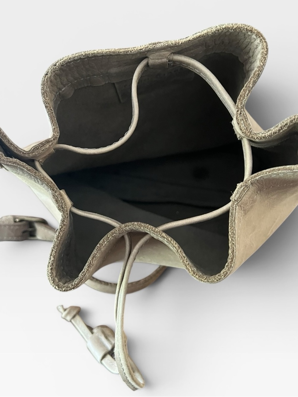 ABLE FashionABLE Gray Taupe Leather Bucket Bag Crossbody Purse Ethiopia - Picture 11 of 13